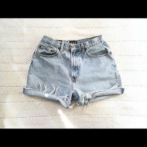 90 Gap high waisted cut off shorts mom jeans